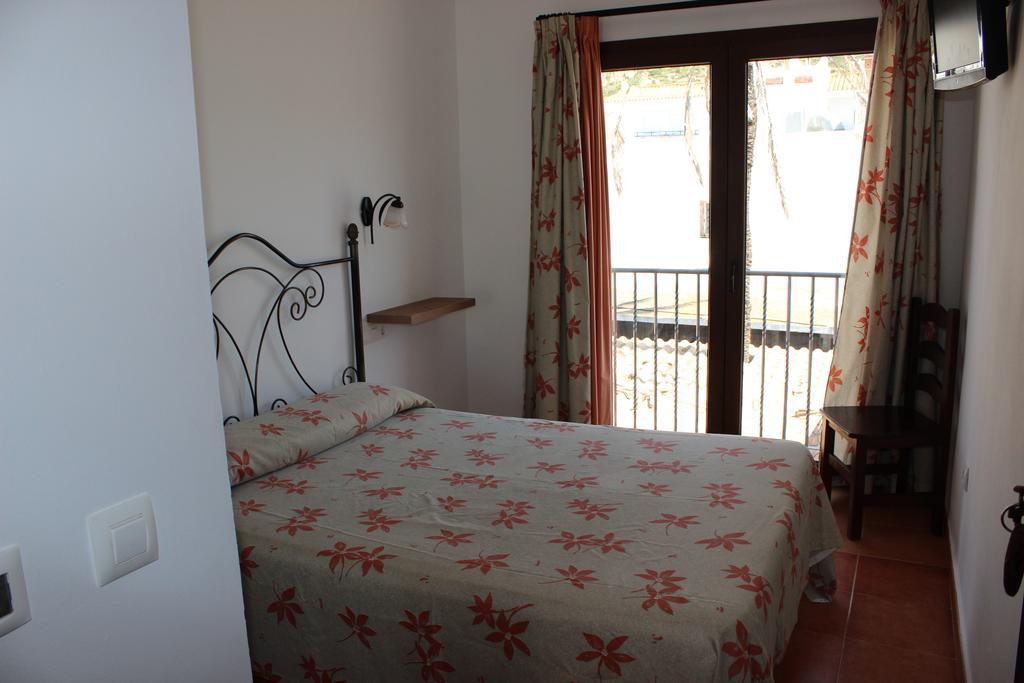 Hostal Jadraza Захара-де-лос-Атунес Экстерьер фото